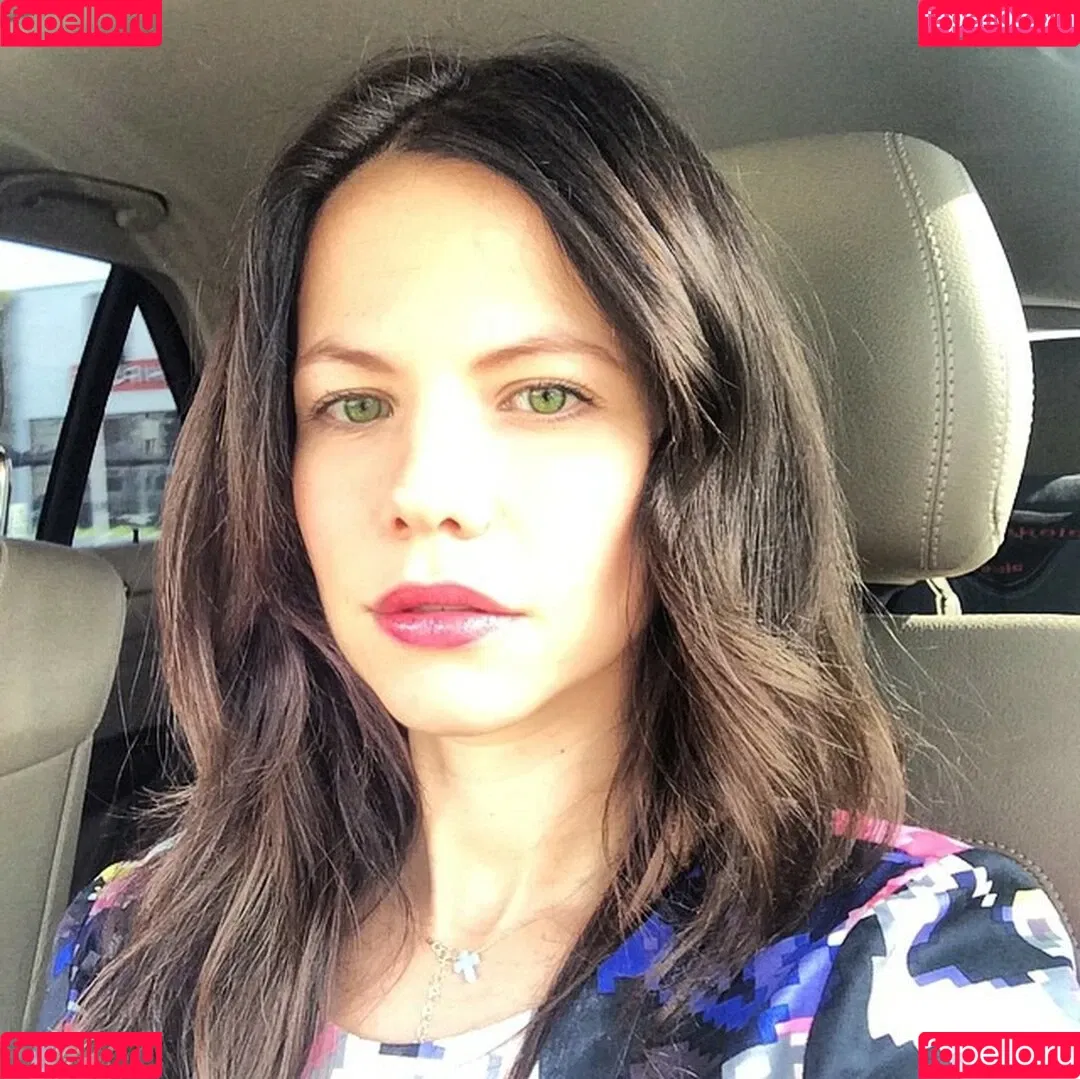 Tammin Sursok Onlyfans Photo Gallery 