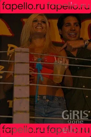 WWE Torrie Wilson Onlyfans Photo Gallery 