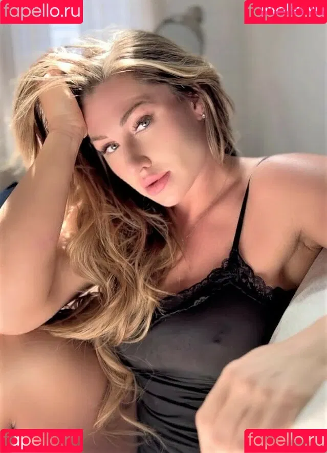 Caitlin Rice Onlyfans Photo Gallery 