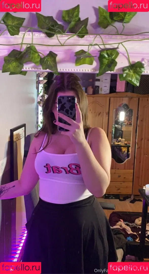 Al3xxandra Onlyfans Photo Gallery 