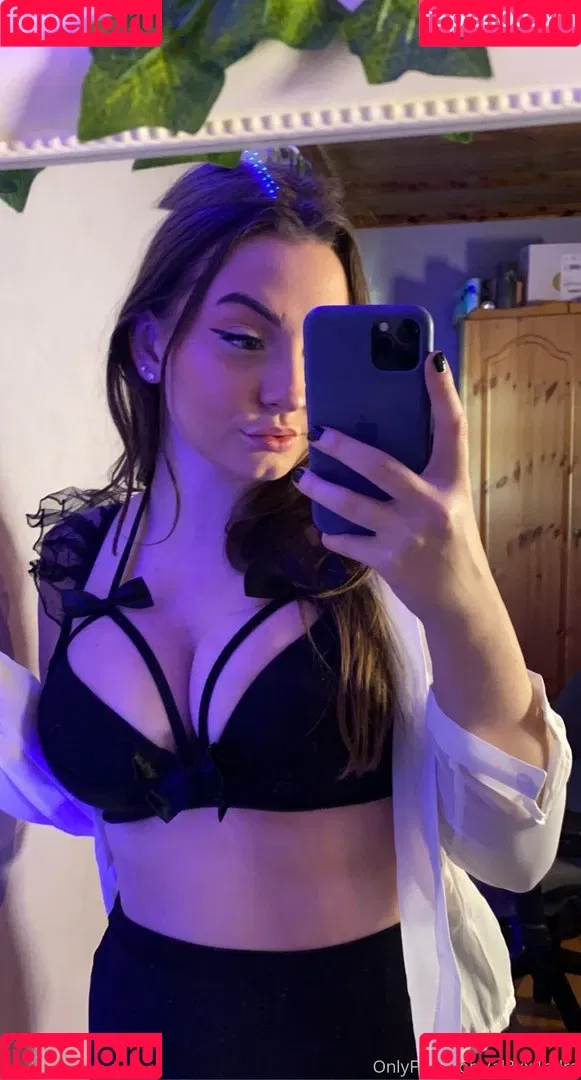 Al3xxandra Onlyfans Photo Gallery 