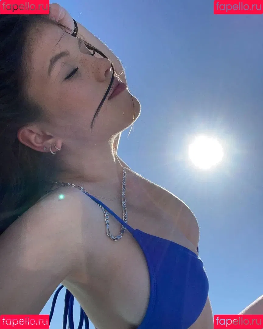 Elsuzannee Onlyfans Photo Gallery 