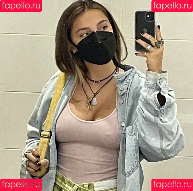 Inde Navarrette Onlyfans Photo Gallery 
