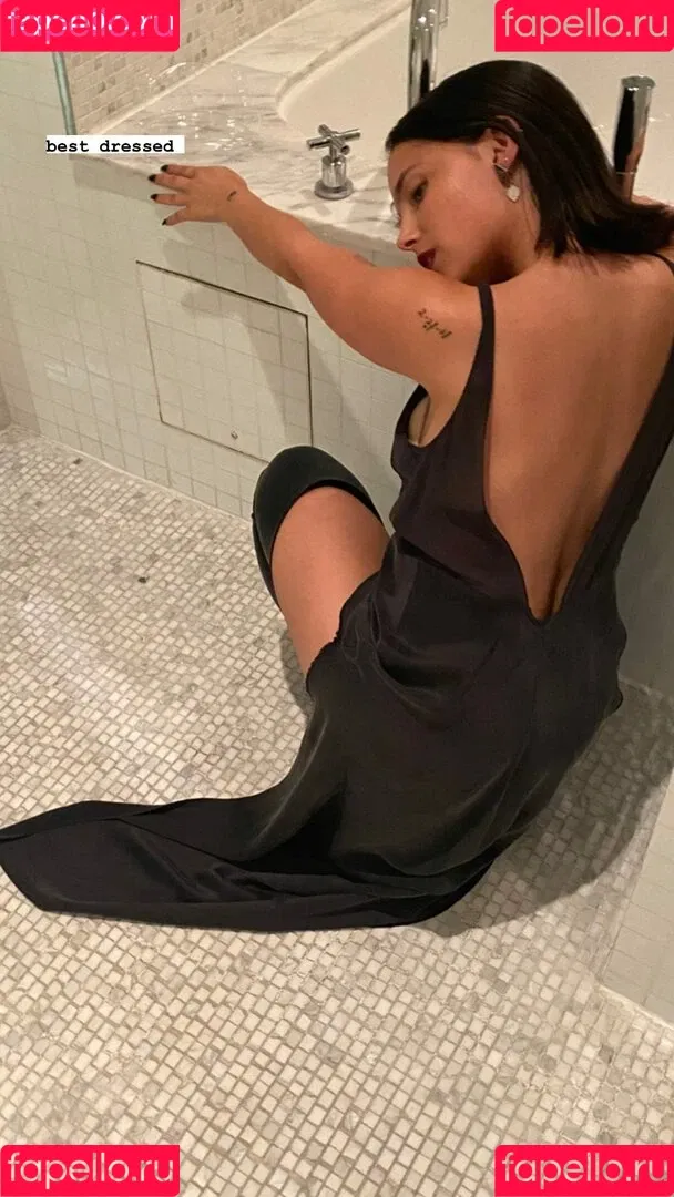 Inde Navarrette Onlyfans Photo Gallery 
