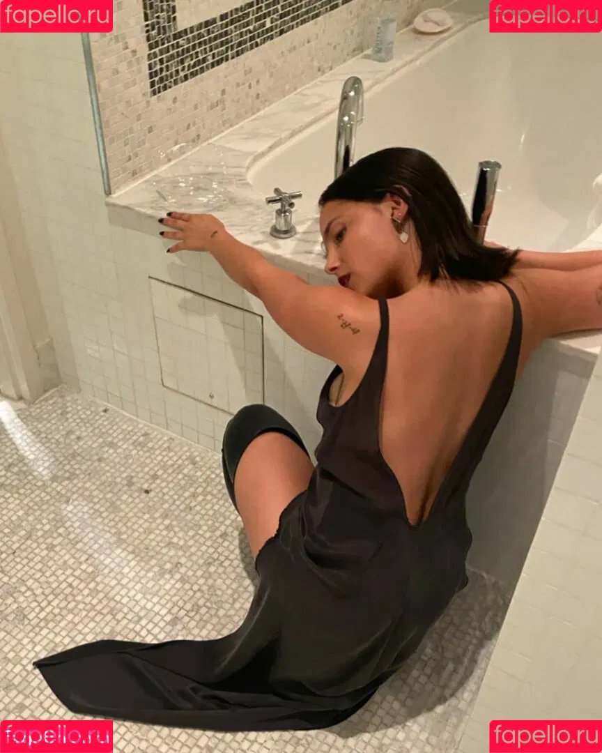 Inde Navarrette Onlyfans Photo Gallery 