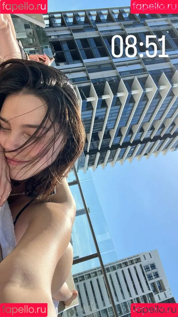 Inde Navarrette Onlyfans Photo Gallery 