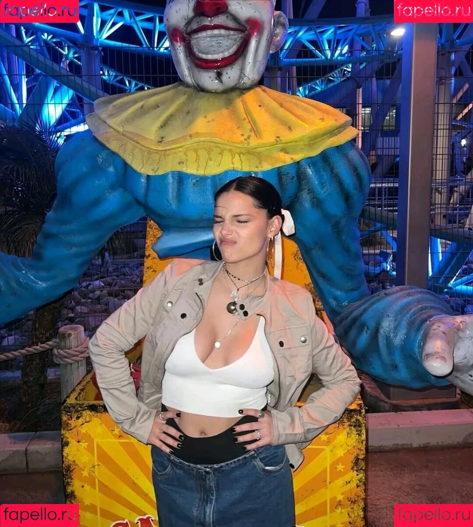 Inde Navarrette Onlyfans Photo Gallery 