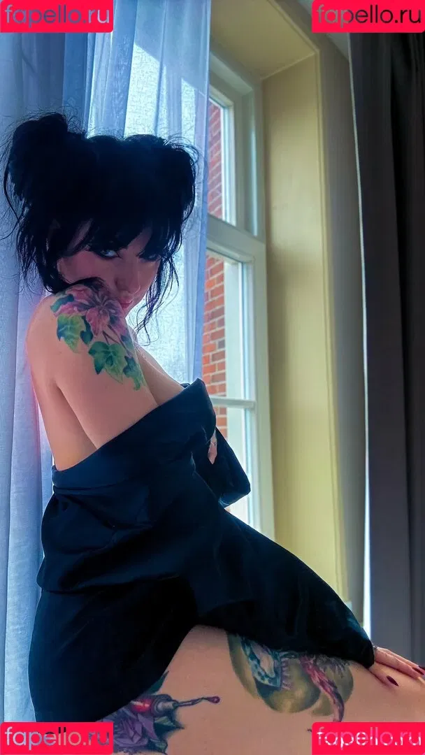 Lizzi Blake Onlyfans Photo Gallery 