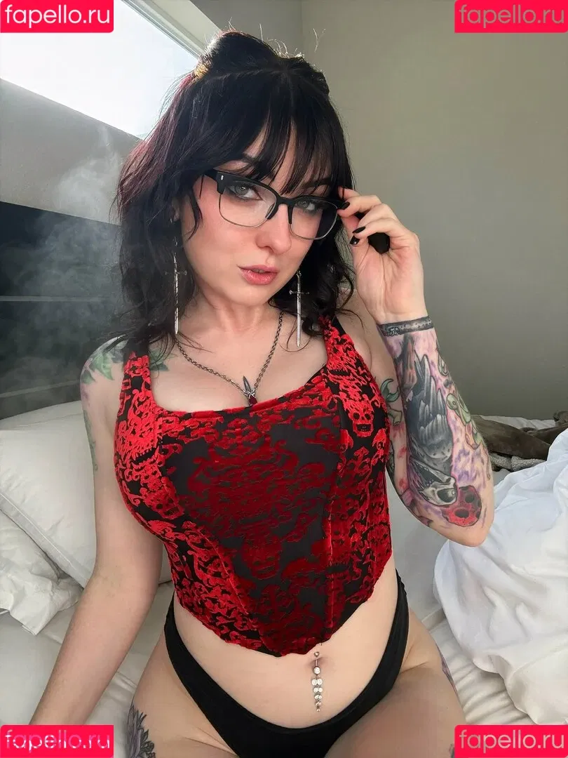 Lizzi Blake Onlyfans Photo Gallery 