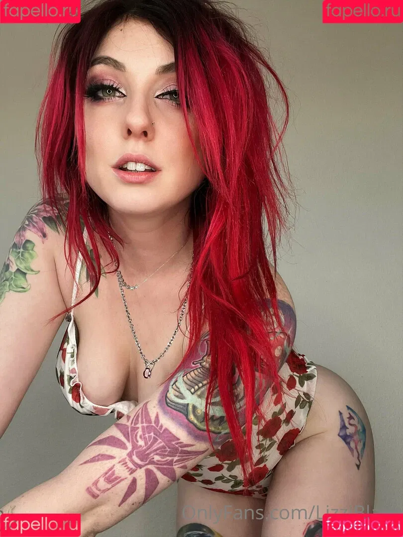 Lizzi Blake Onlyfans Photo Gallery 