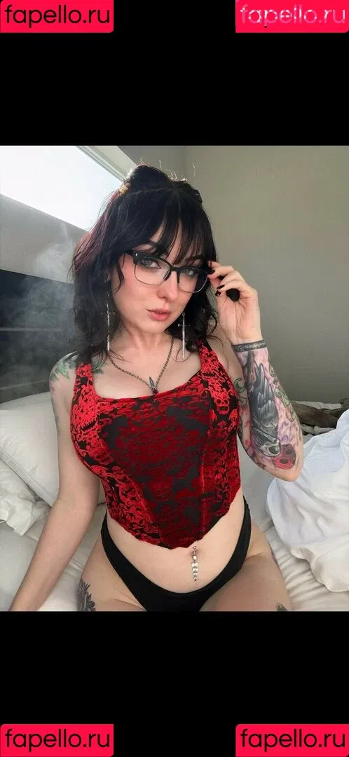 Lizzi Blake Onlyfans Photo Gallery 
