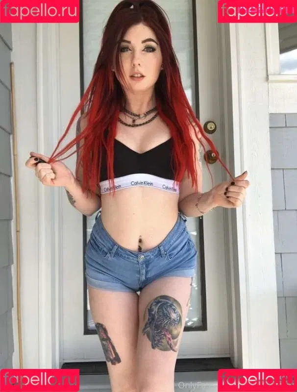 Lizzi Blake Onlyfans Photo Gallery 