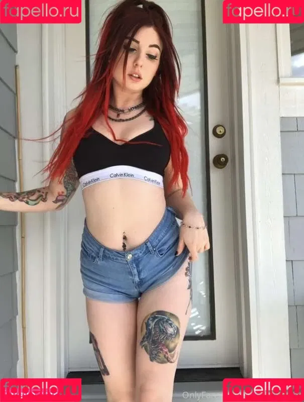 Lizzi Blake Onlyfans Photo Gallery 