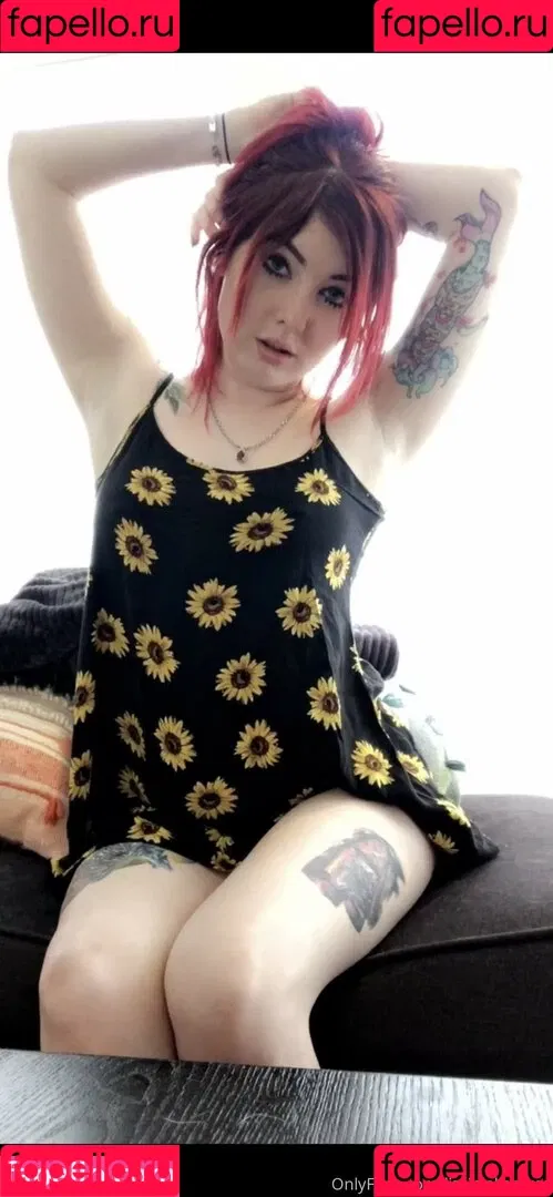 Lizzi Blake Onlyfans Photo Gallery 