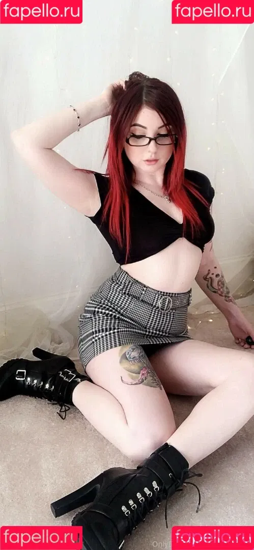 Lizzi Blake Onlyfans Photo Gallery 