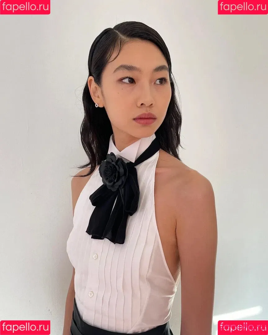 Jung Ho-yeon Onlyfans Photo Gallery 