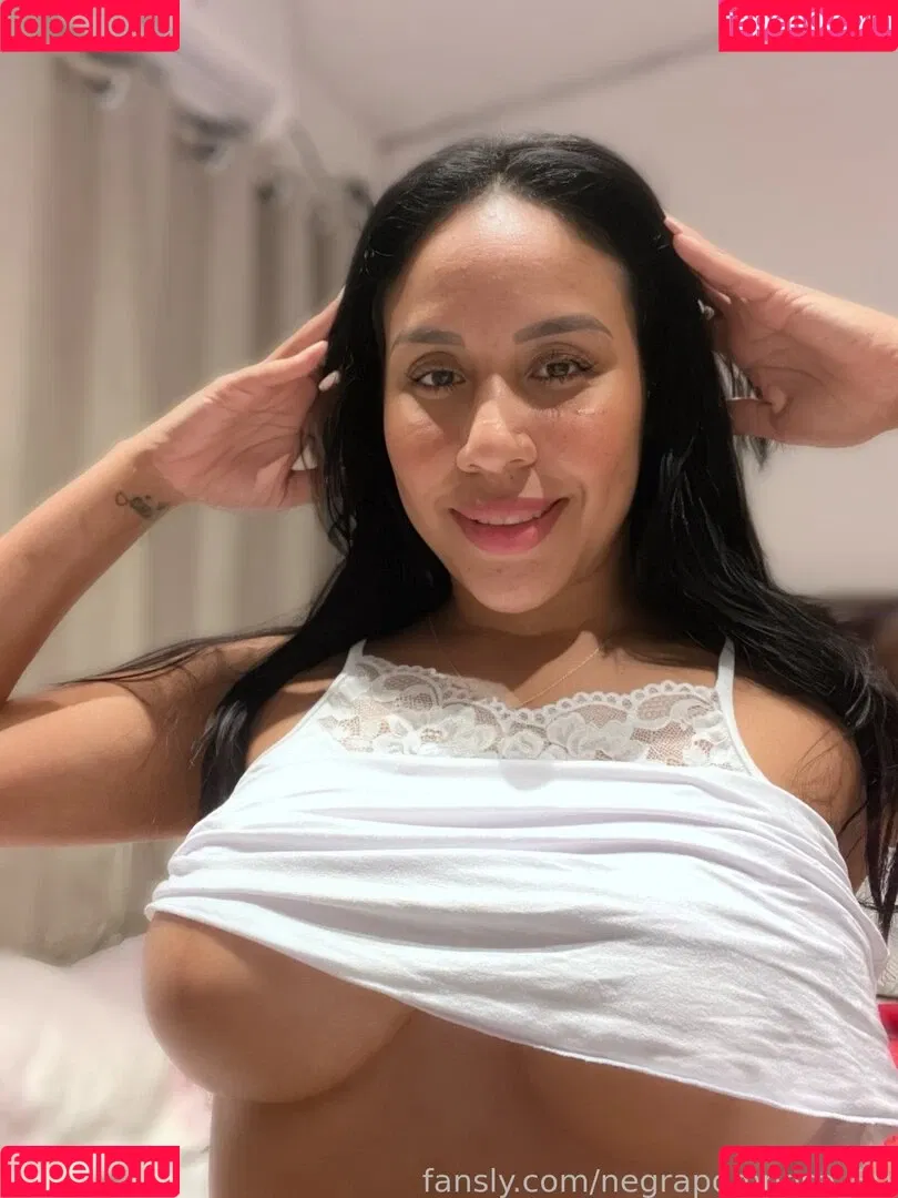 negrapomposa_30 Onlyfans Photo Gallery 