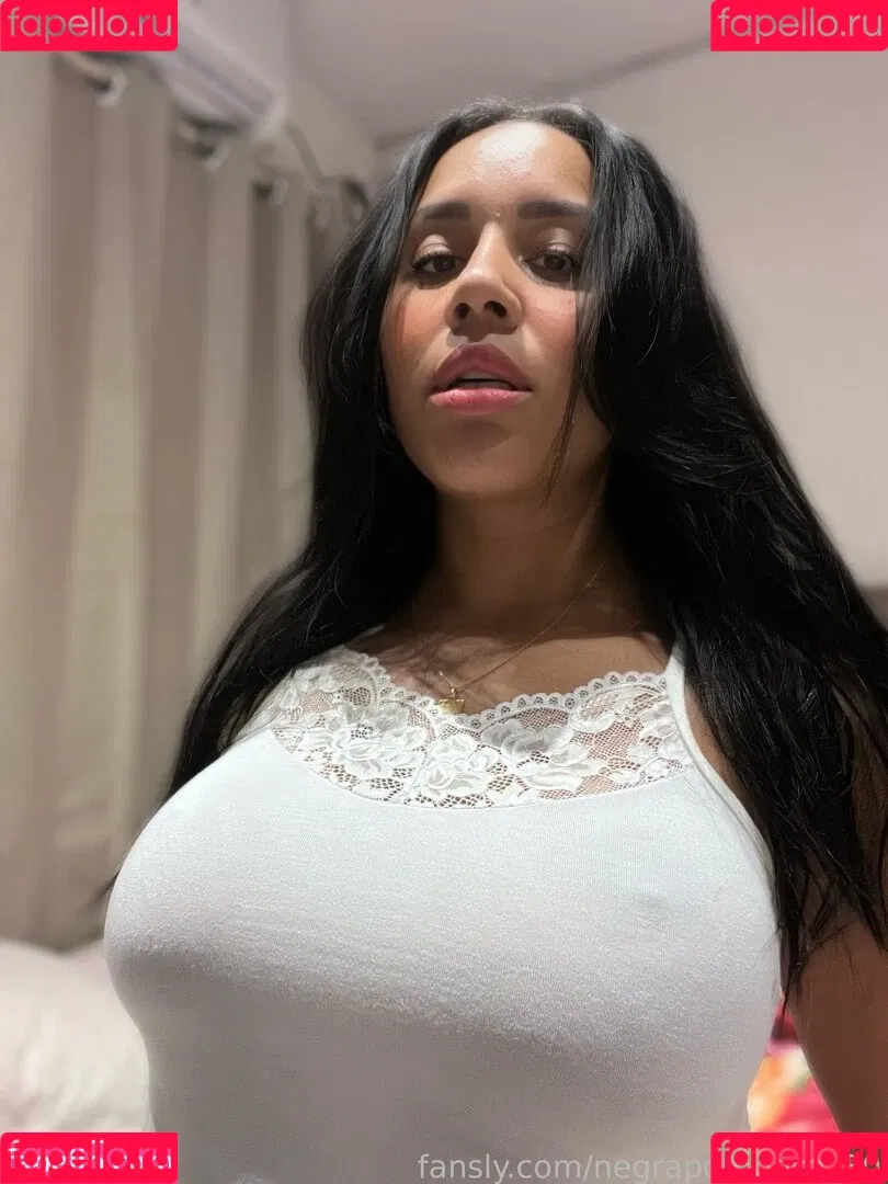 negrapomposa_30 Onlyfans Photo Gallery 