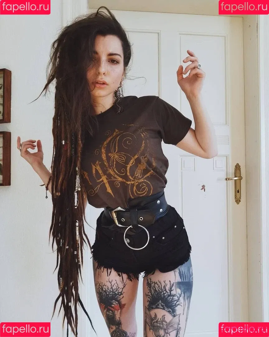 Moona.Autumn Onlyfans Photo Gallery 