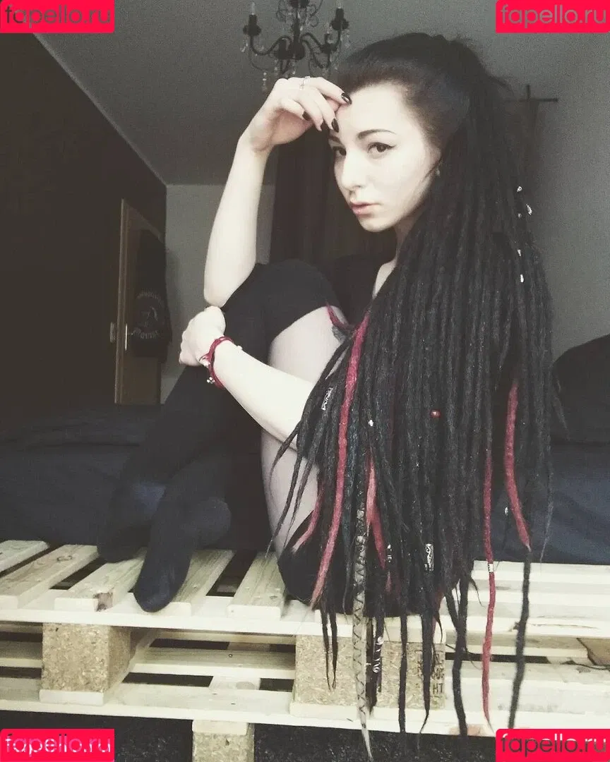 Moona.Autumn Onlyfans Photo Gallery 