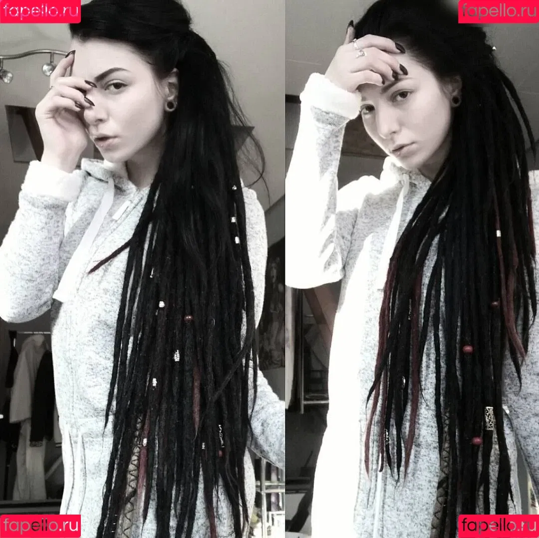 Moona.Autumn Onlyfans Photo Gallery 