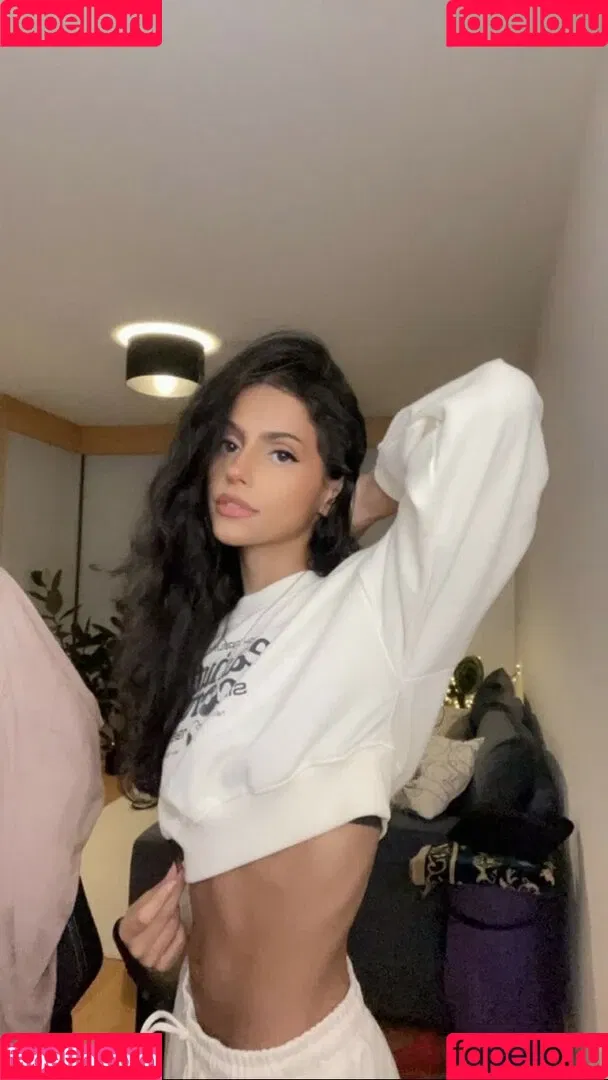 lilwhuda Onlyfans Photo Gallery 