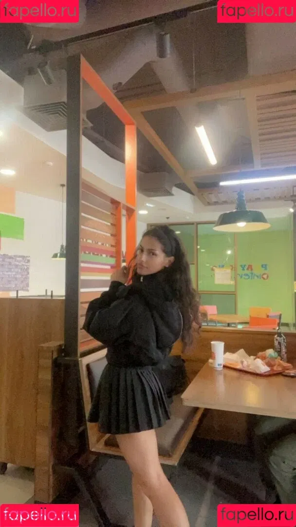 lilwhuda Onlyfans Photo Gallery 
