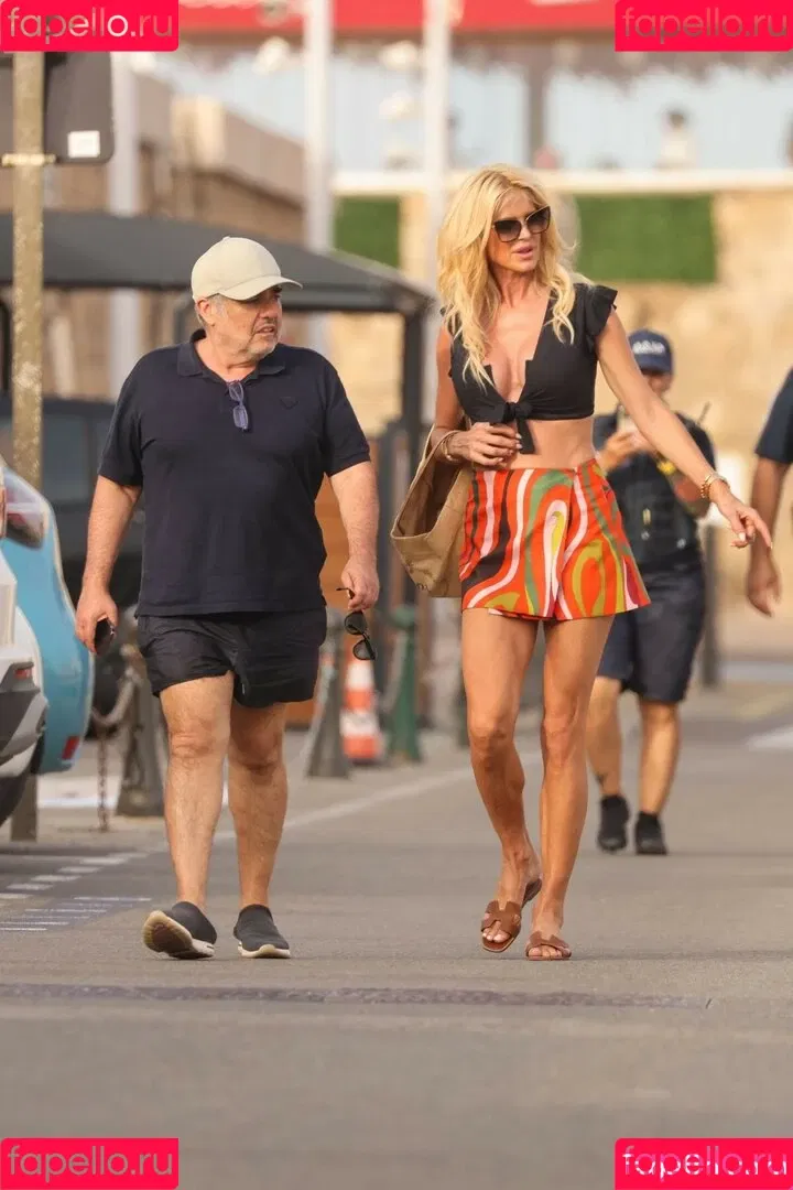 Victoria Silvstedt Onlyfans Photo Gallery 