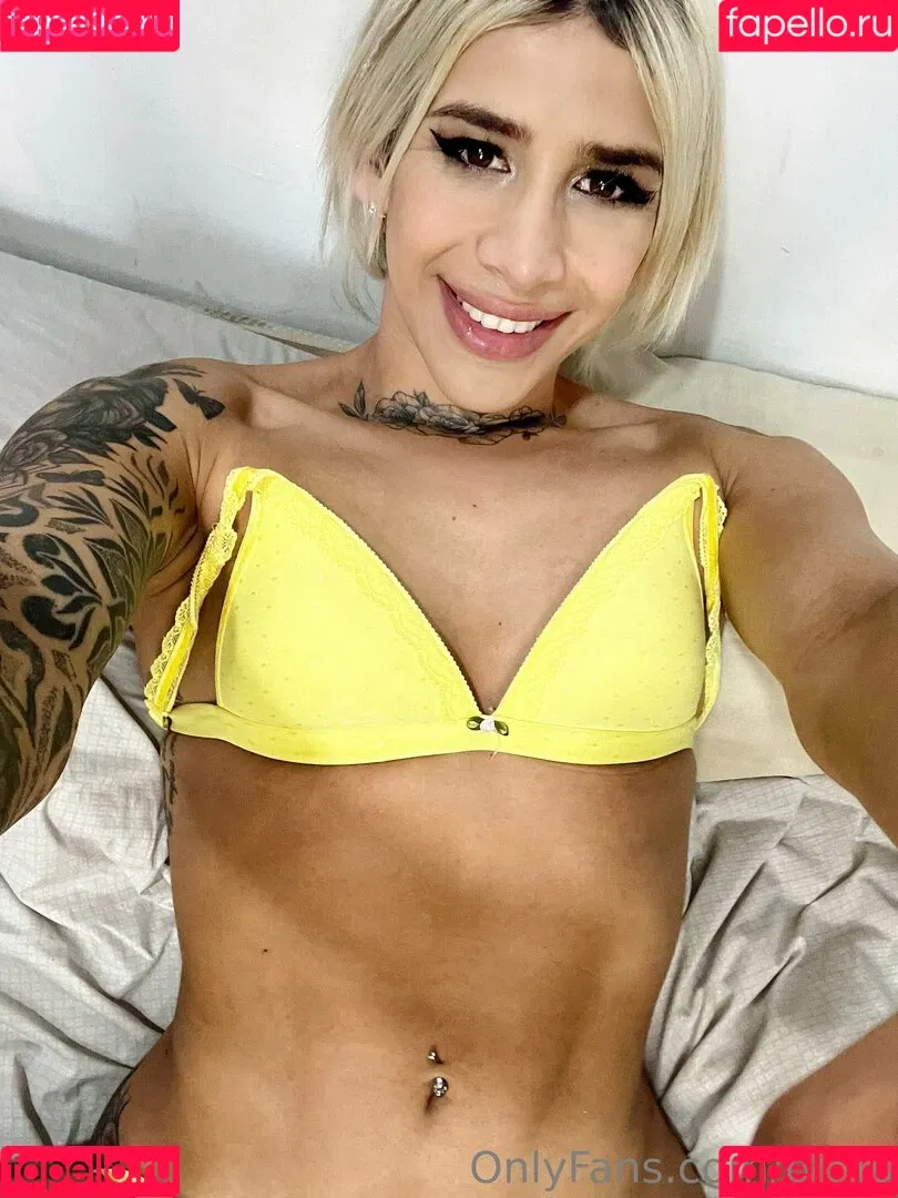 bri.ts Onlyfans Photo Gallery 