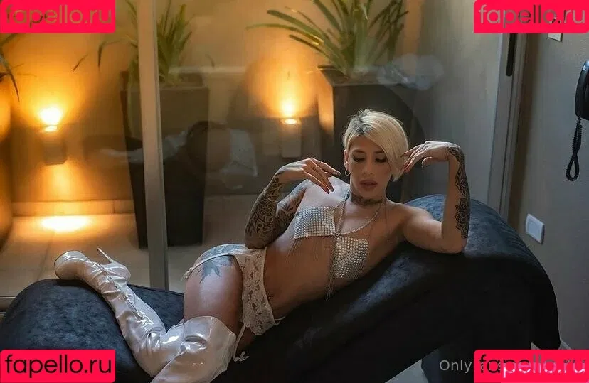 bri.ts Onlyfans Photo Gallery 