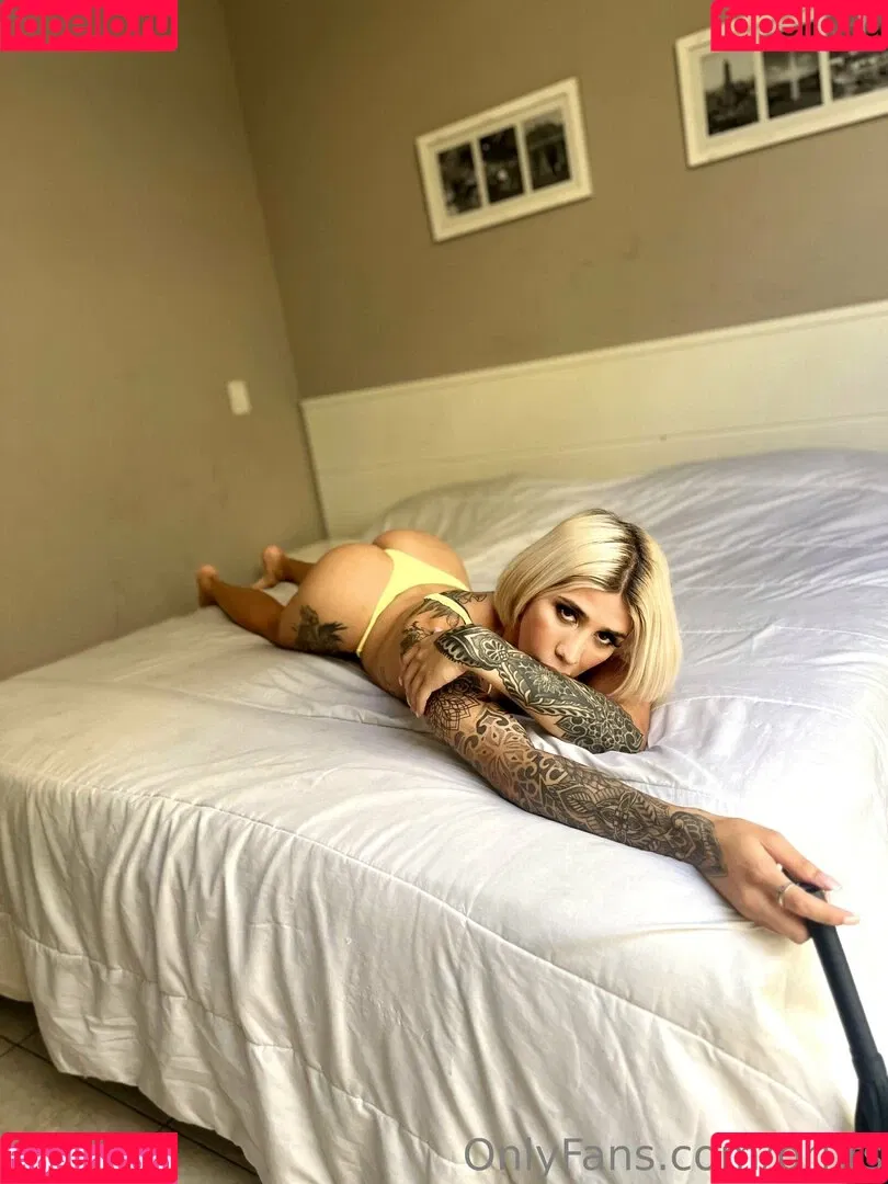 bri.ts Onlyfans Photo Gallery 