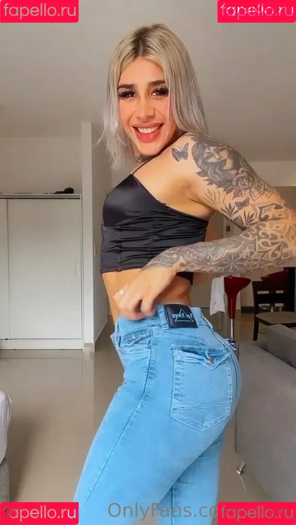 bri.ts Onlyfans Photo Gallery 
