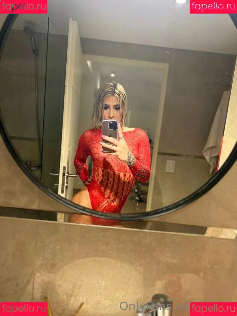 bri.ts Onlyfans Photo Gallery 