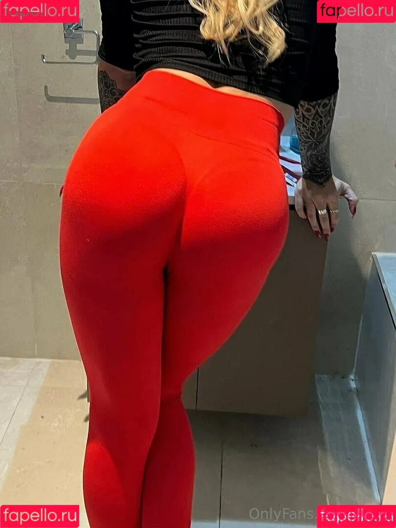 bri.ts Onlyfans Photo Gallery 
