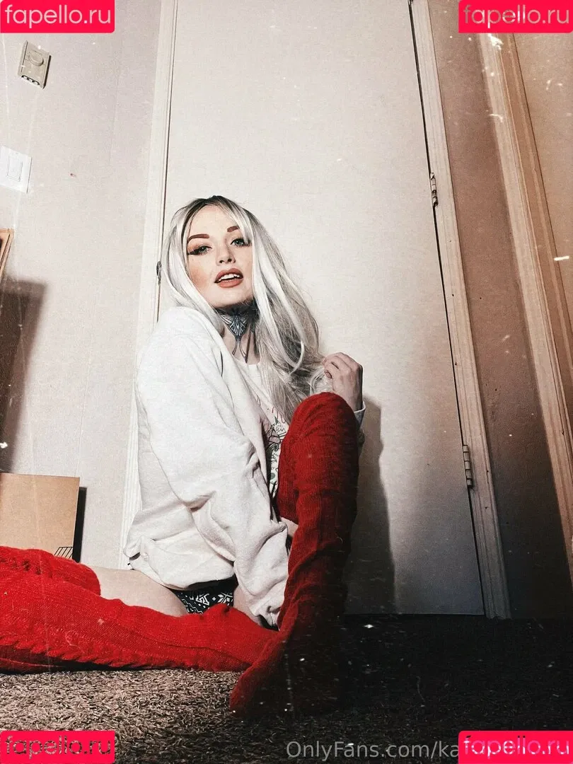 karaismoody Onlyfans Photo Gallery 
