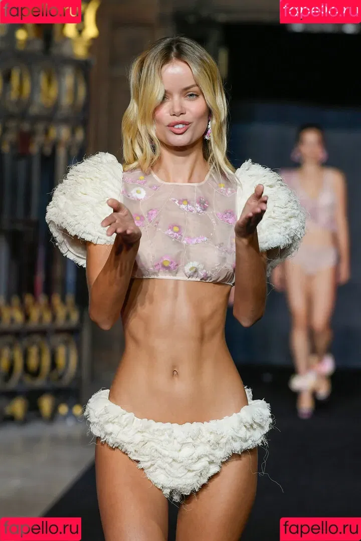 Frida Aasen Onlyfans Photo Gallery 