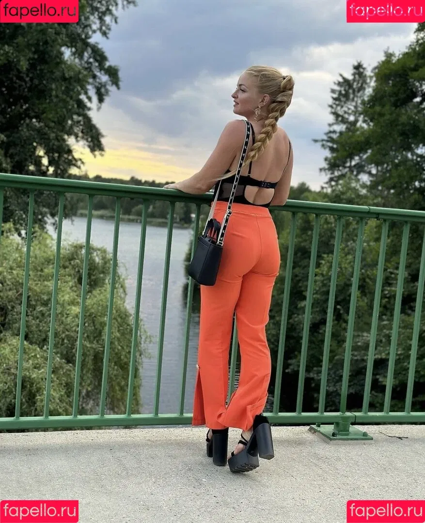 Josephine Welsch Onlyfans Photo Gallery 