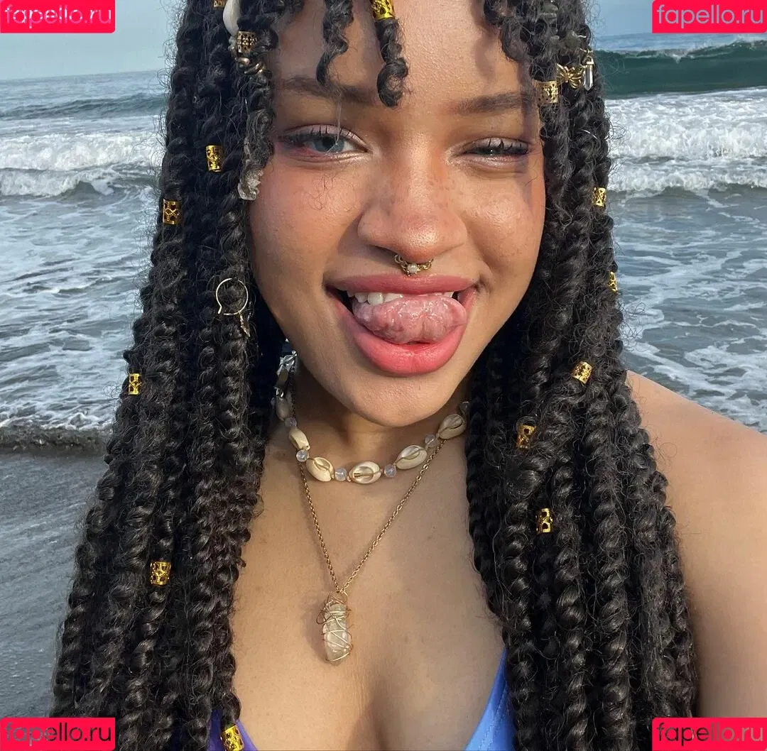 Eden's Garden ASMR Onlyfans Photo Gallery 
