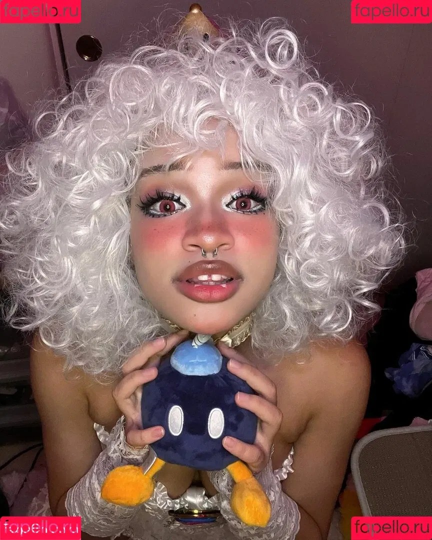 Eden's Garden ASMR Onlyfans Photo Gallery 