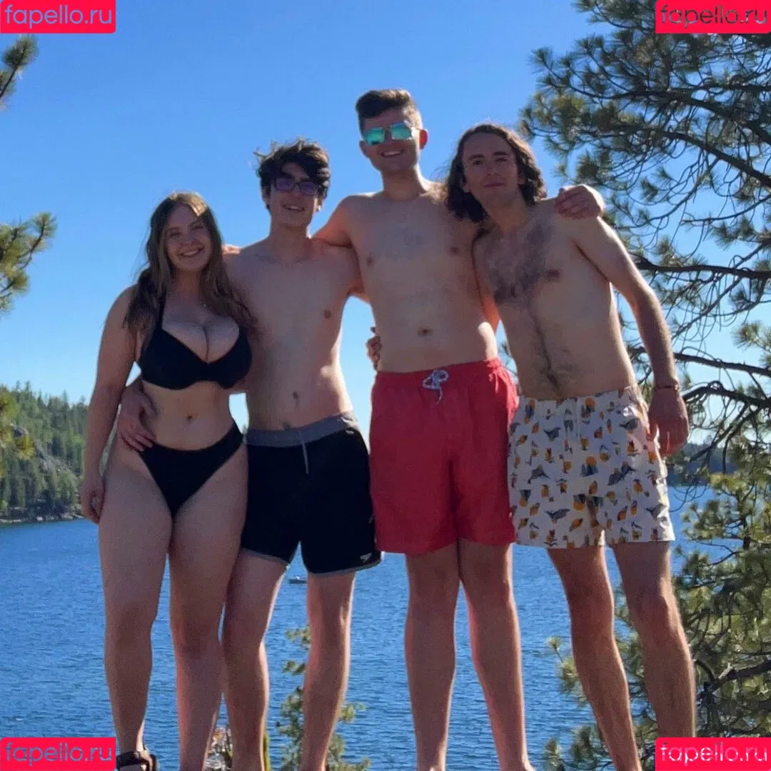 Haley E Onlyfans Photo Gallery 