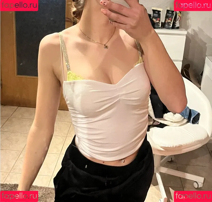 Paula_fhm Onlyfans Photo Gallery 