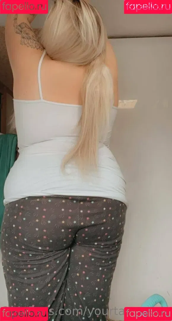 yourtattooedsecret Onlyfans Photo Gallery 