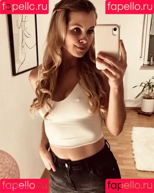 inaacoladaa Onlyfans Photo Gallery 