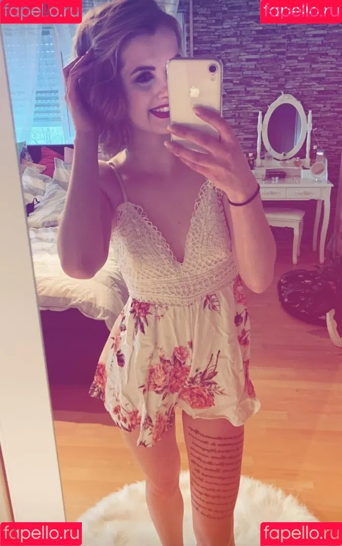 inaacoladaa Onlyfans Photo Gallery 