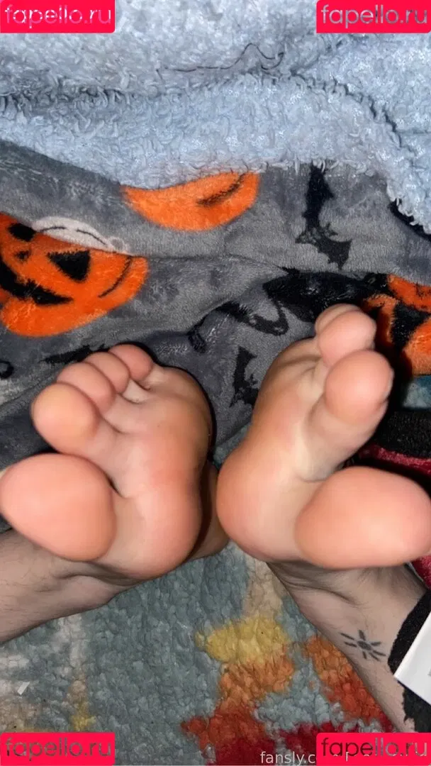 Feetiecutie Onlyfans Photo Gallery 