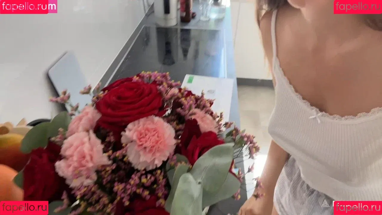 Yonca Onlyfans Photo Gallery 
