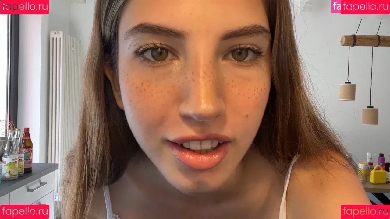 Yonca Onlyfans Photo Gallery 