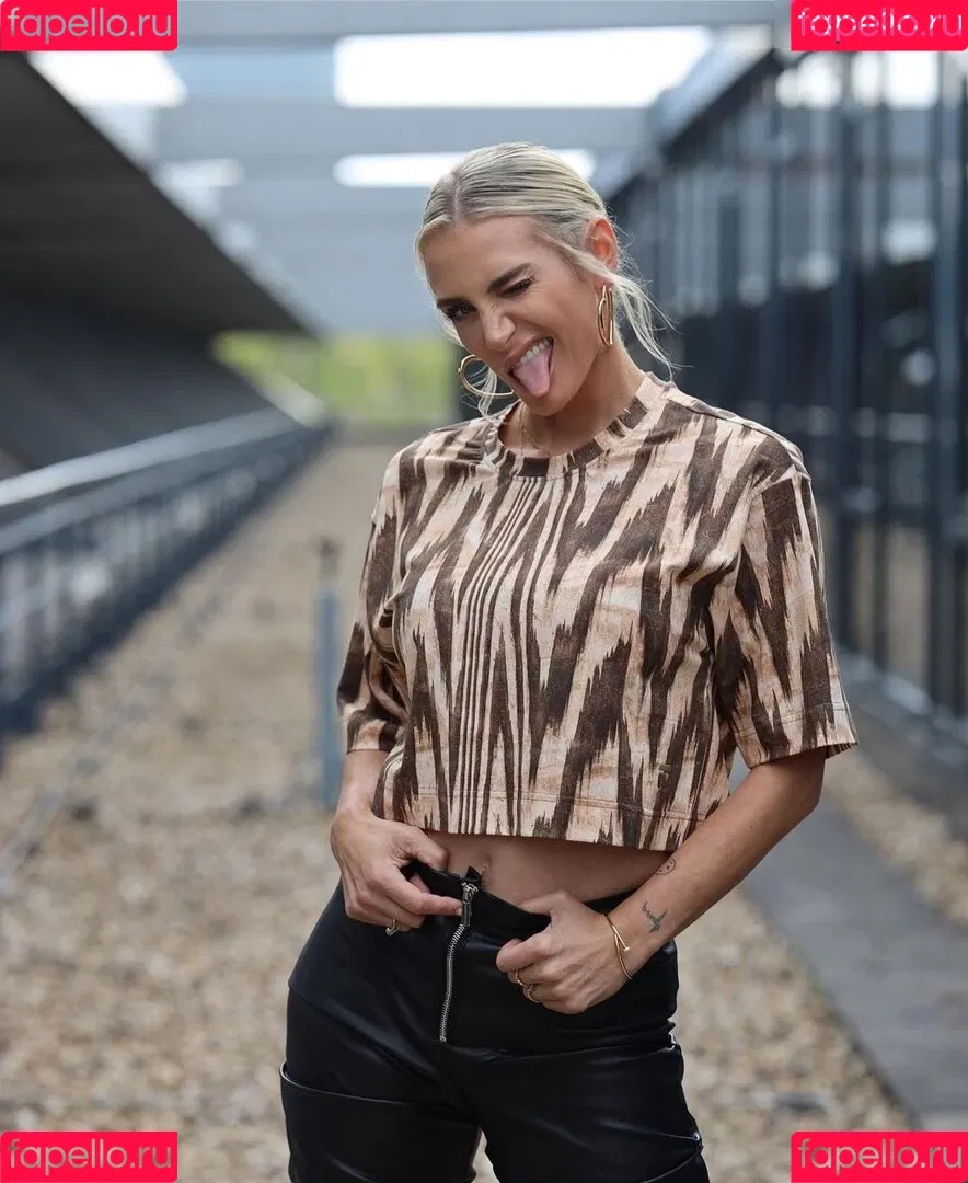 Anna Kraft Onlyfans Photo Gallery 