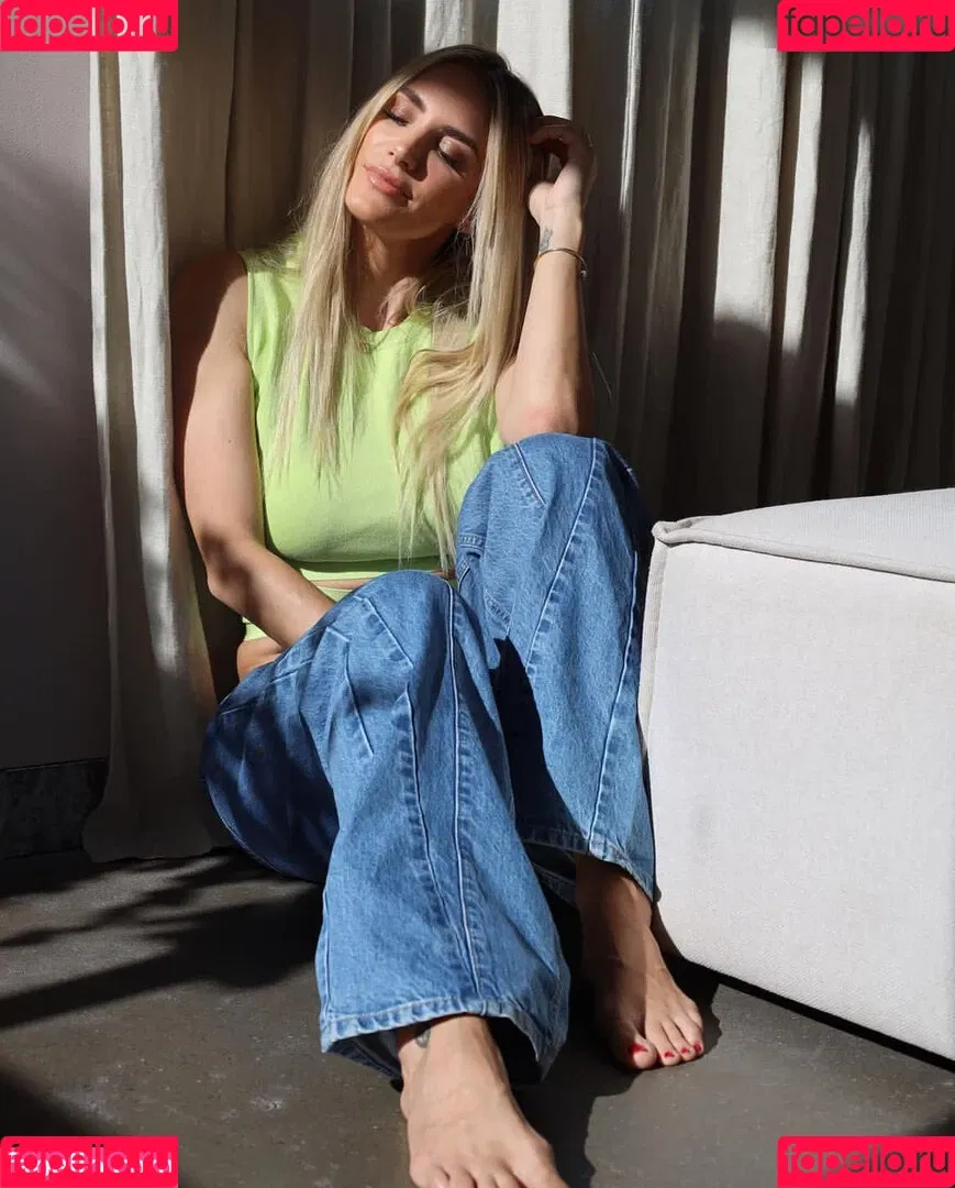 Anna Kraft Onlyfans Photo Gallery 