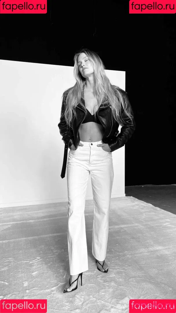 Bar Refaeli Onlyfans Photo Gallery 